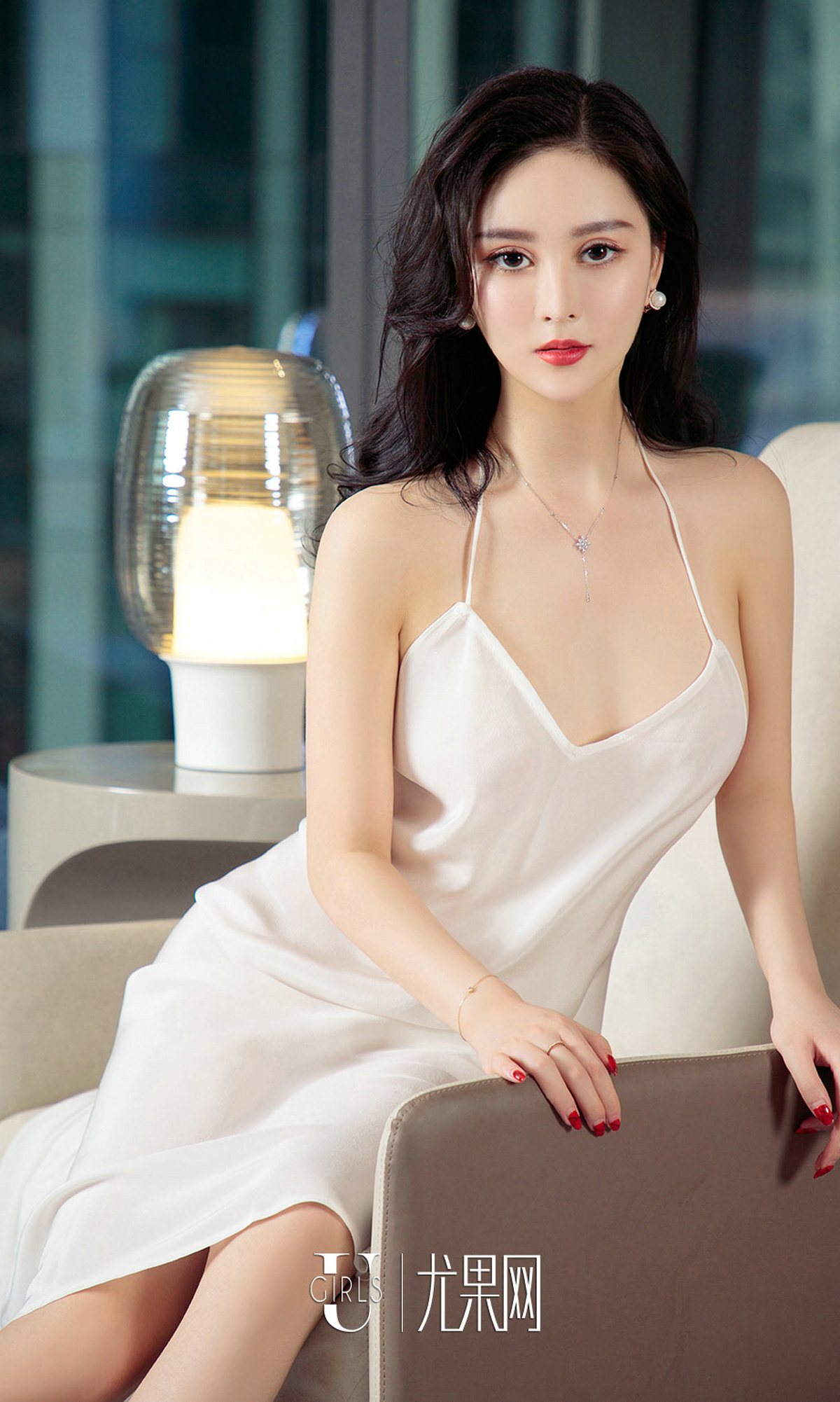 [爱尤物]2018APP NO.1110 Hasand一御姐入浴图